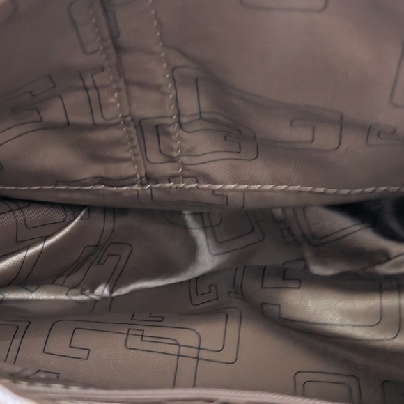 GUESS Green and Tan Women's Bag - Picture 10 of 17